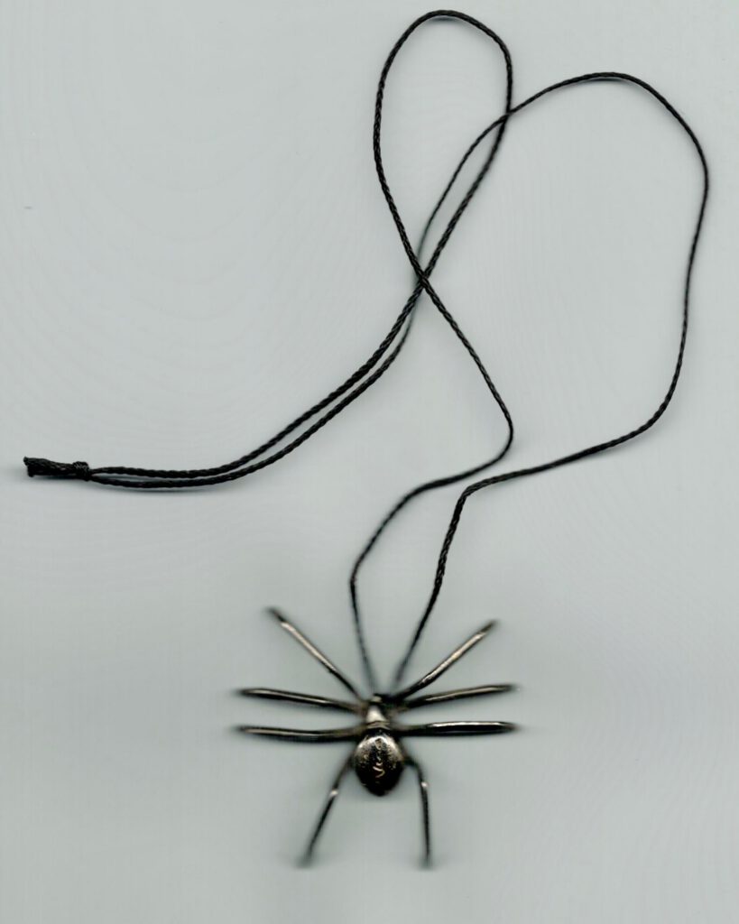 Pendentif &lsquo;Alice&rsquo; argent – Live À Bercy – France