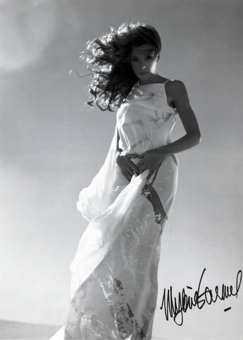 Grande photo dédicacée – Mylènium Tour – France